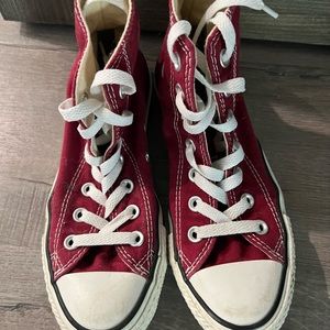 Converse High Tops - “Chucks” Size 4 maroon / red - NEW